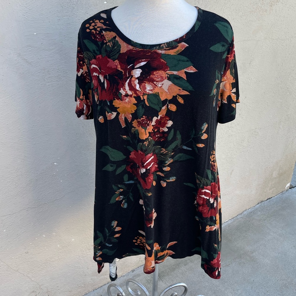 BISHUIGE dress top size 2Xl